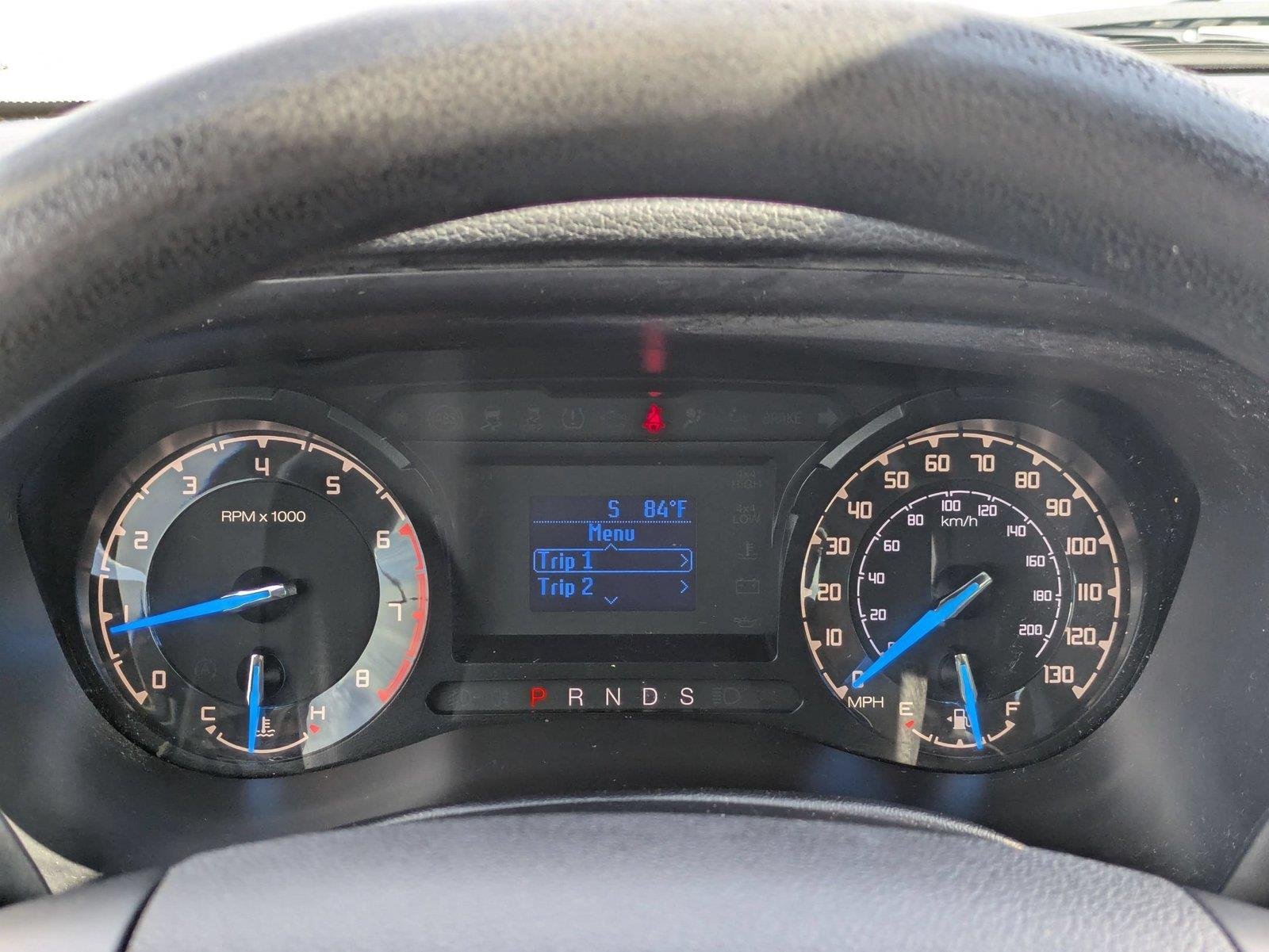 Used 2019  Ford XL image 15