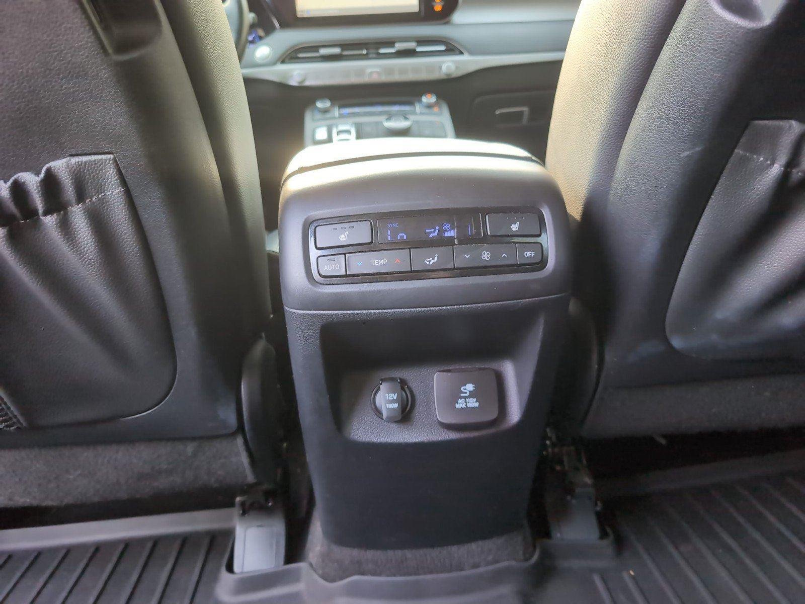 Used 2022 Rainforest Hyundai SEL image 30