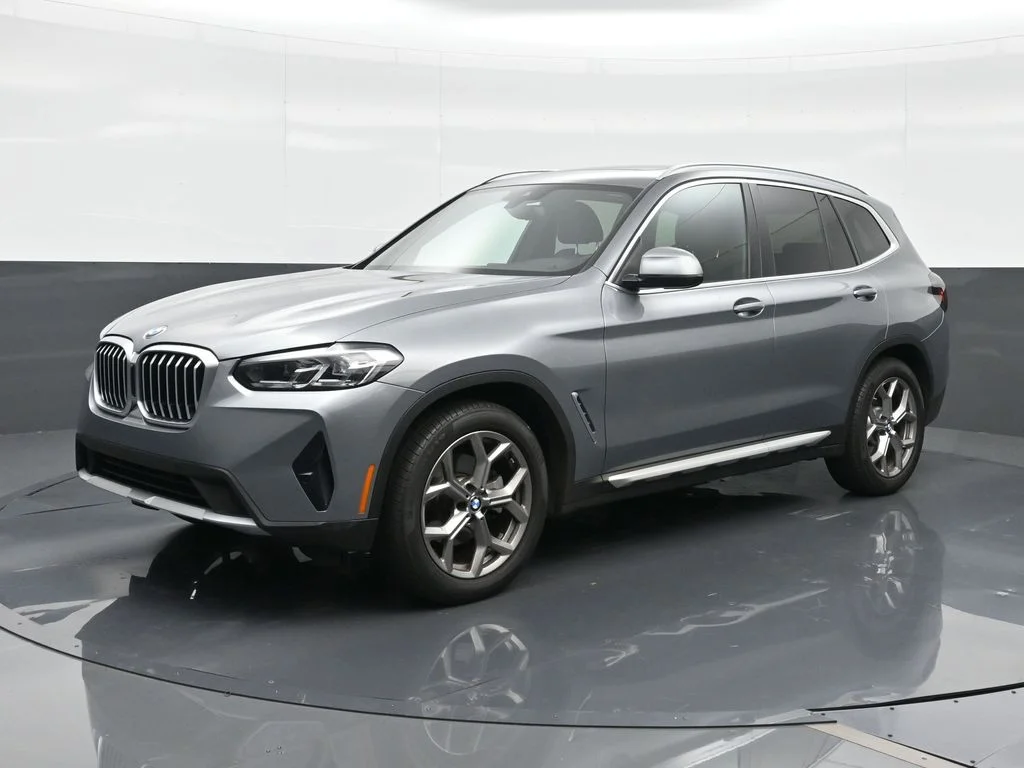 2023 BMW X3 sDrive30i's photo