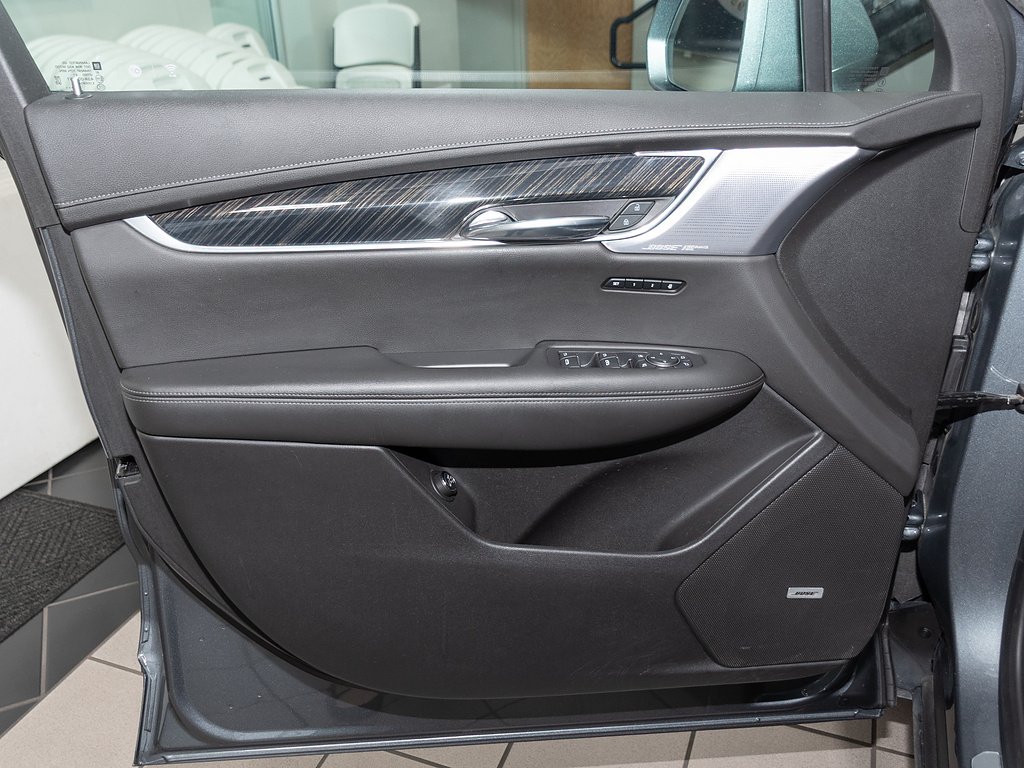 Used 2020 Shadow Metallic Cadillac Premium Luxury image 9