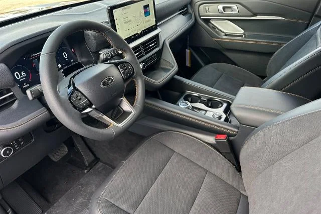 New 2026 Marsh Gray Ford Tremor® image 32