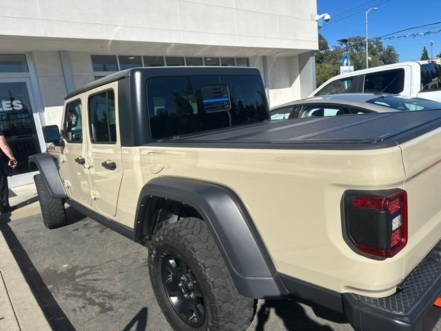 Used 2022 Beige Jeep Mojave image 13