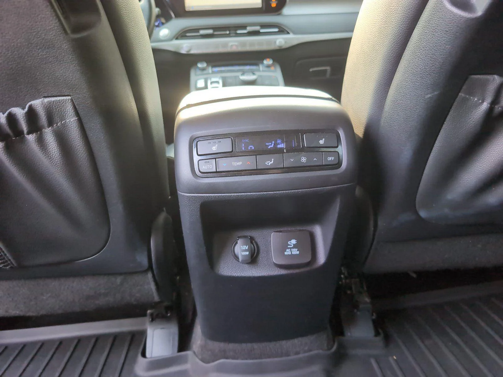 Used 2022 Rainforest Hyundai SEL image 30