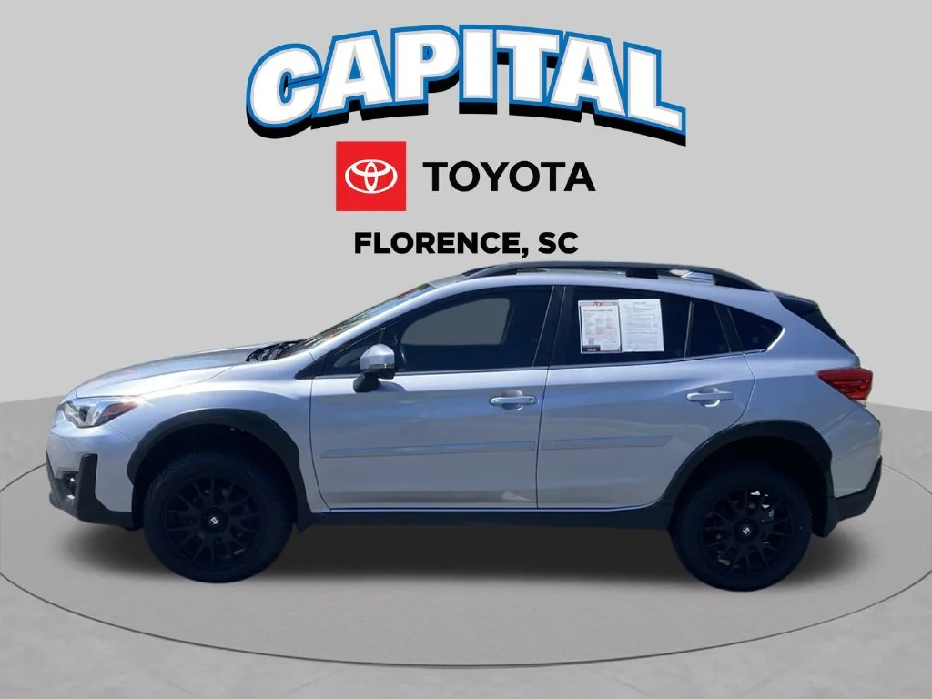Used 2021 Silver Subaru Limited image 3