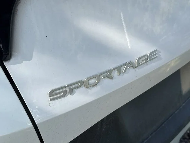 Used 2023 White Kia EX image 10