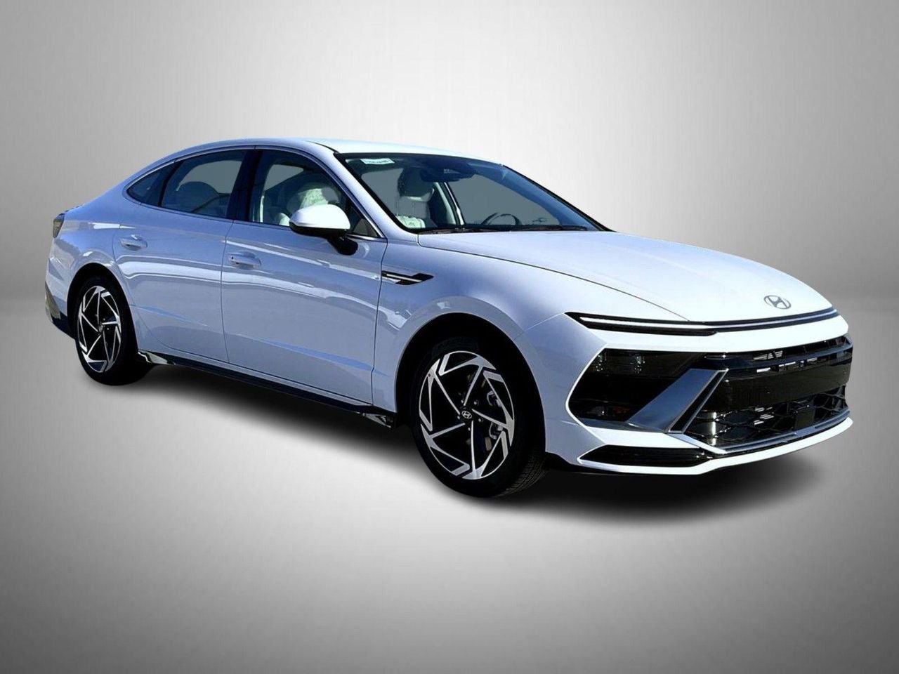 New 2026 White Hyundai SEL Sport image 3