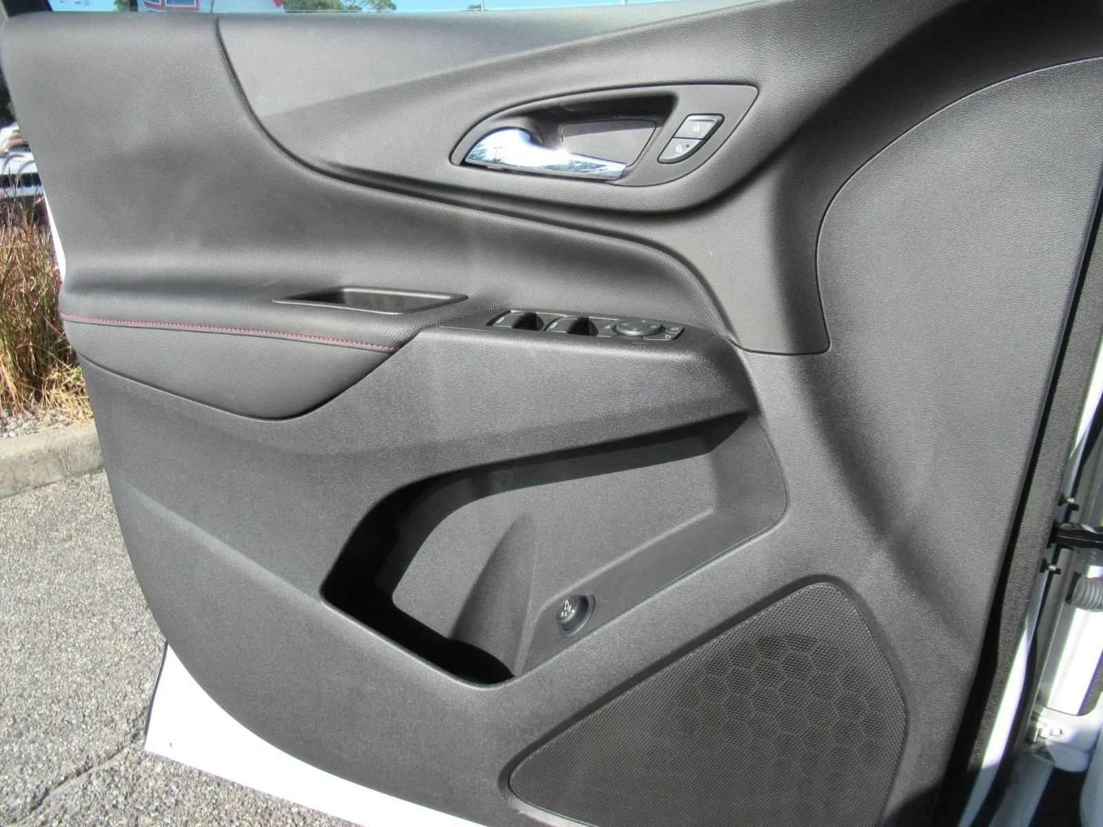 Used 2023 Beige Chevrolet RS image 20