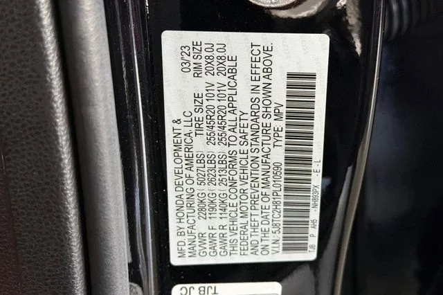 Used 2023 Majestic Black Pearl Acura A-Spec Advance Package image 39