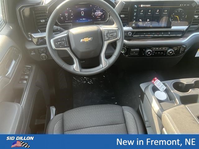 2026 Chevrolet Silverado 1500 LT - Photo 4