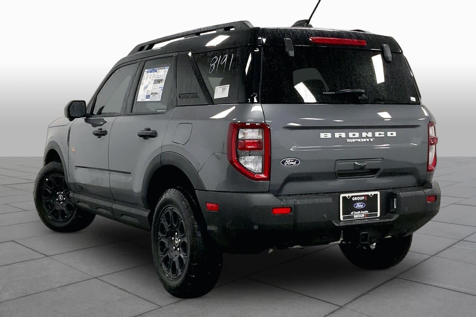 New 2026 Carbonized Gray Metallic Ford Badlands® image 11