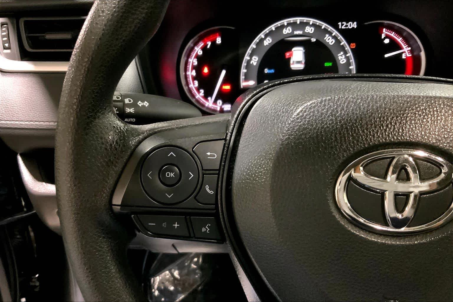 Used 2025 Midnight Black Metallic Toyota XLE image 24