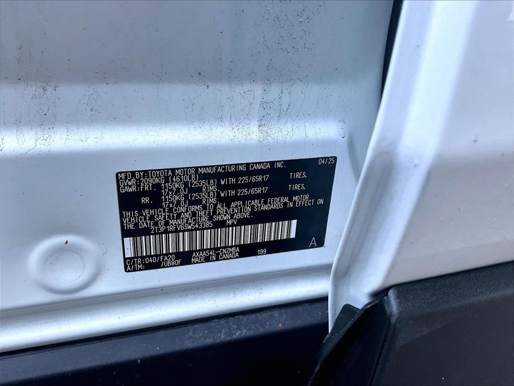 Used 2025 White Toyota XLE image 36