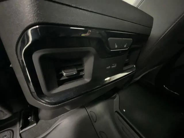 2025 GMC Sierra 1500 AT4 - Photo 22