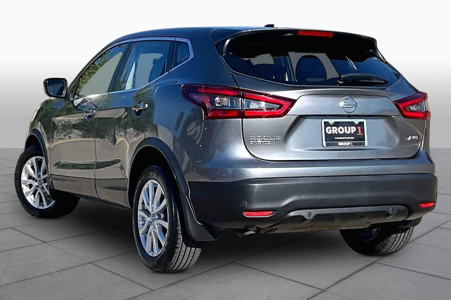 Certified Used 2022 Gun Metallic Nissan S image 12