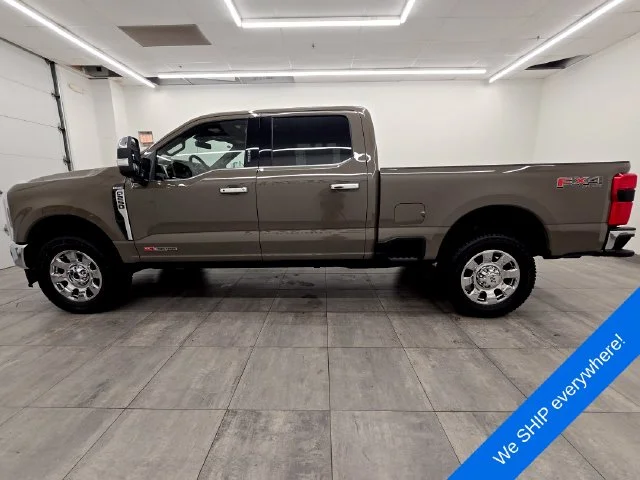 New 2027 Marsh Gray Metallic Ford F-250® King Ranch® image 2