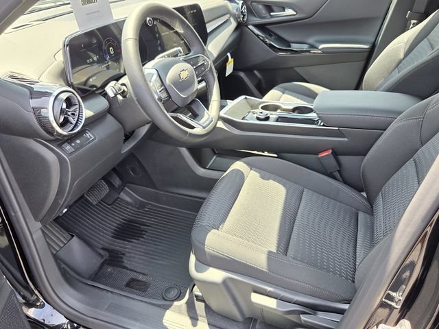 2027 Chevrolet Equinox LT - Photo 6