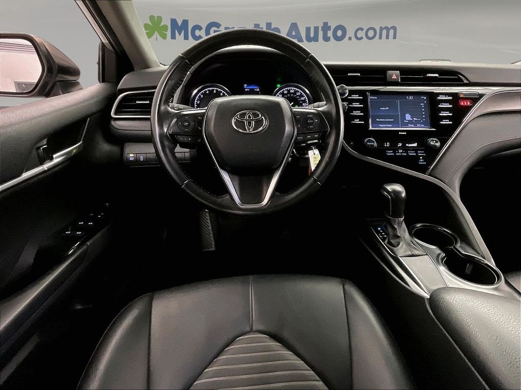 Used 2020 Silver Toyota SE image 7