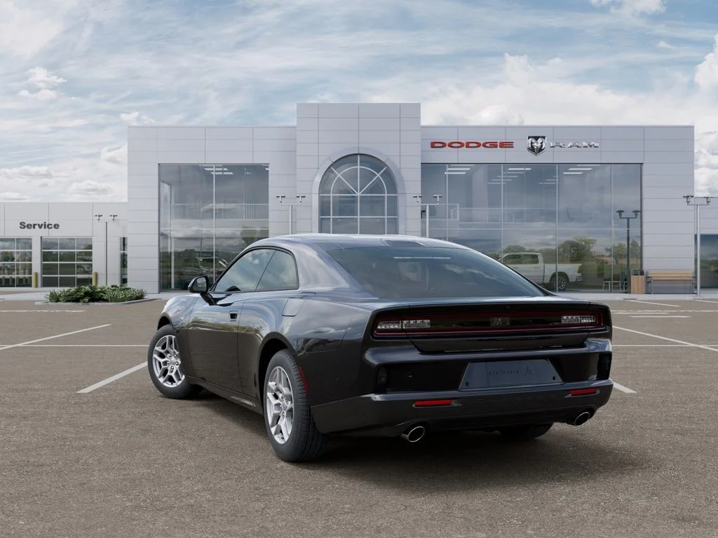 New 2026 Diamond Black Crystal Pearlcoat Dodge R/T image 3