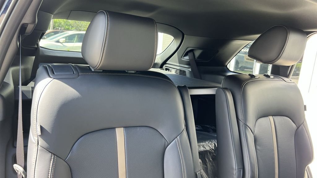 2025 Mazda CX-90 Premium Package - Photo 47