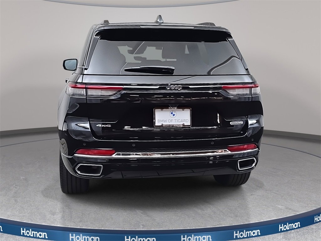 2023 Jeep Grand Cherokee Overland photo 3