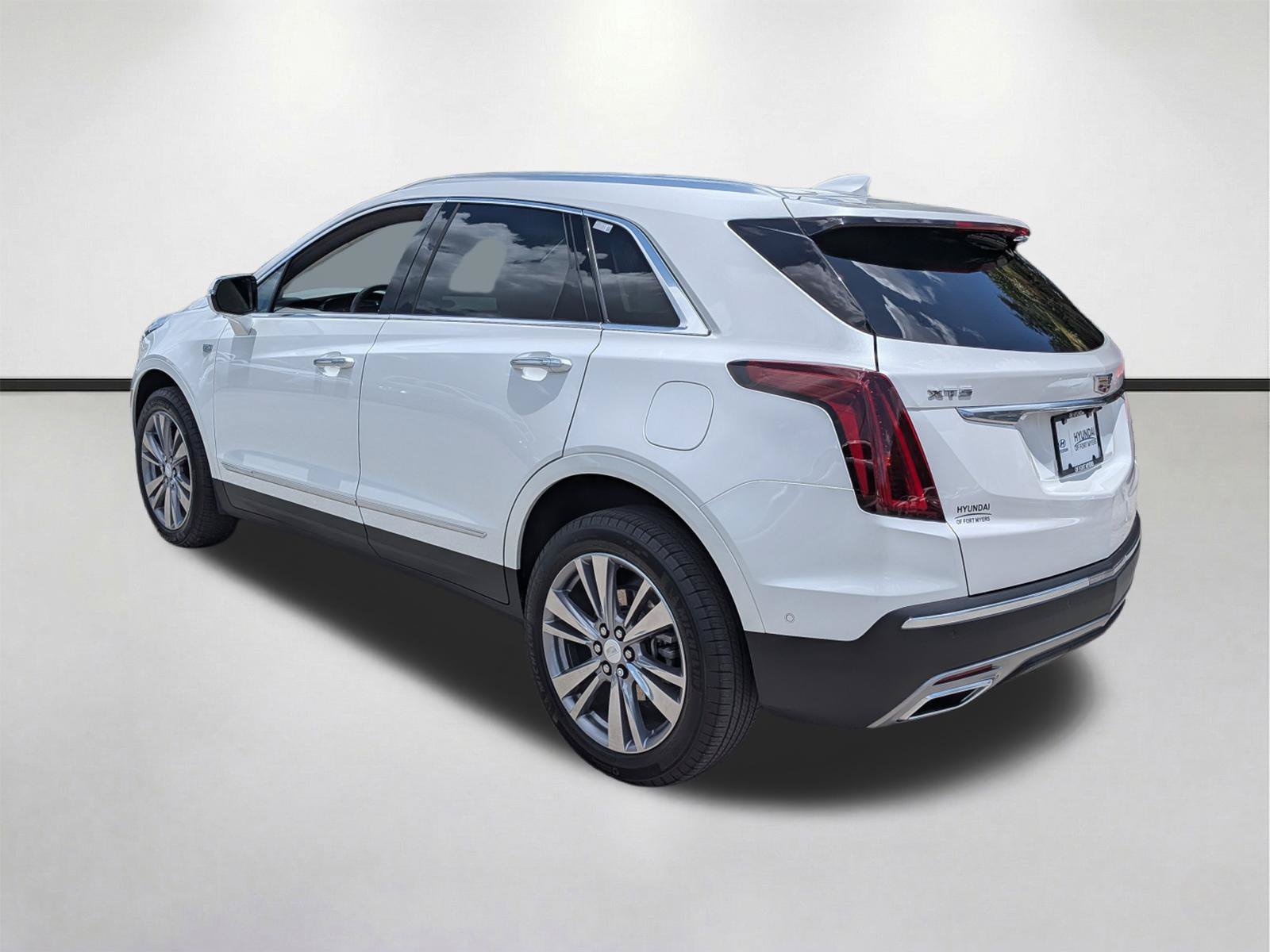 2024 Cadillac XT5 Premium Luxury - Photo 6