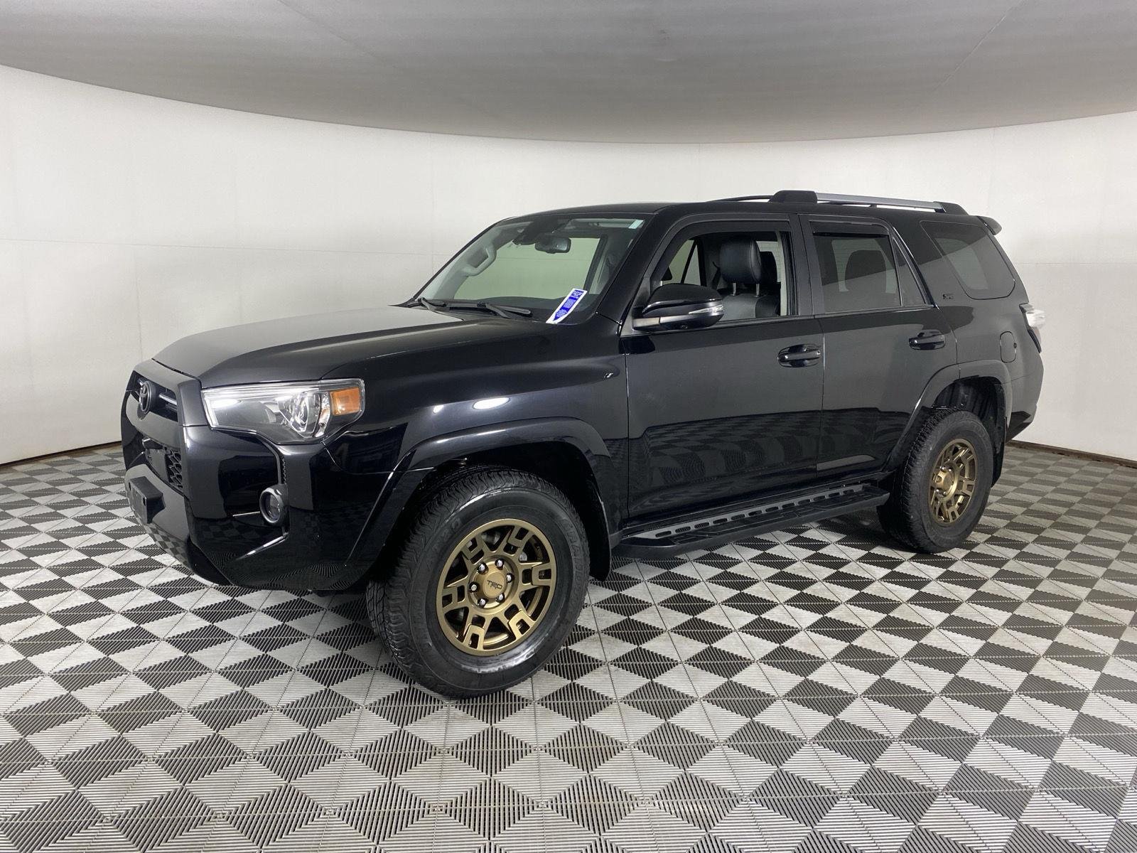 Used 2024 Midnight Black Metallic Toyota SR5 Premium image 6