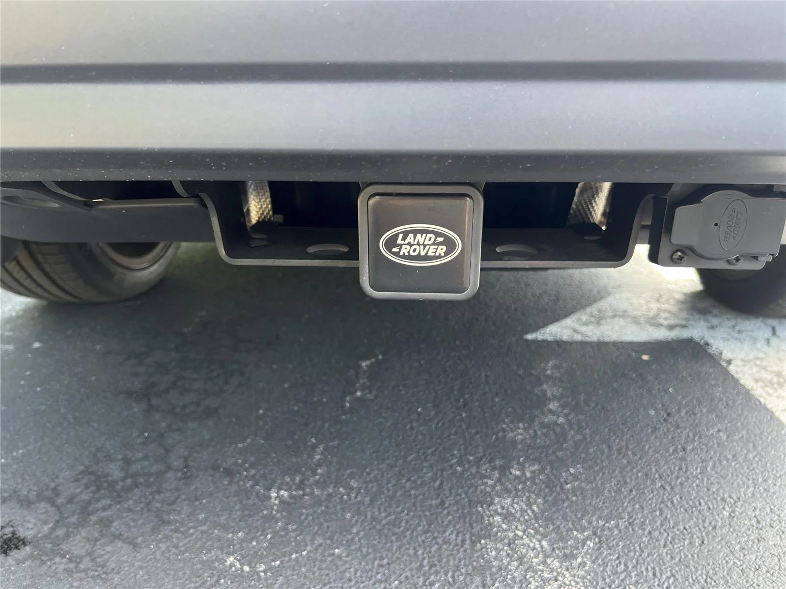 Used 2016 Indus Silver Land Rover Diesel HSE image 33