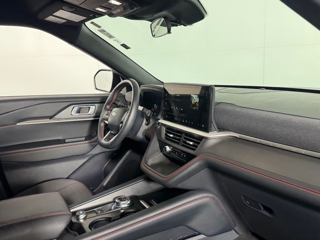 2025 Ford Explorer ST-LINE - Photo 33