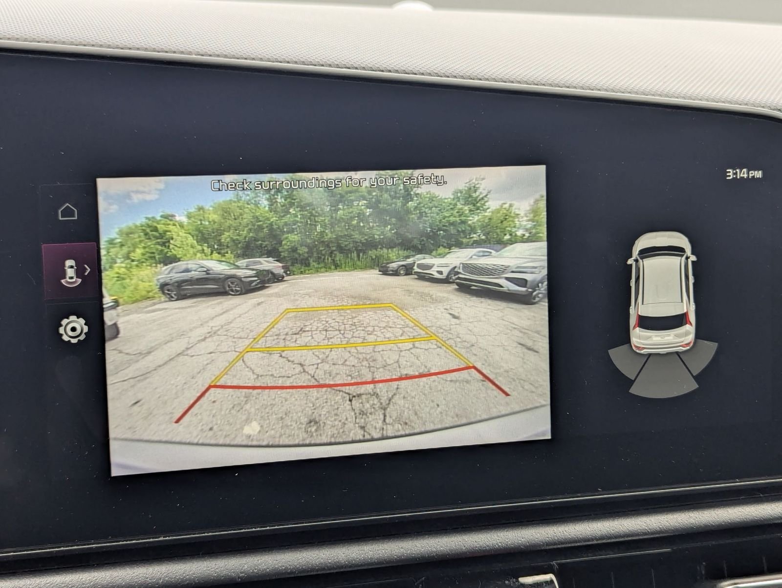 Used 2024 Gray Kia Wind image 16