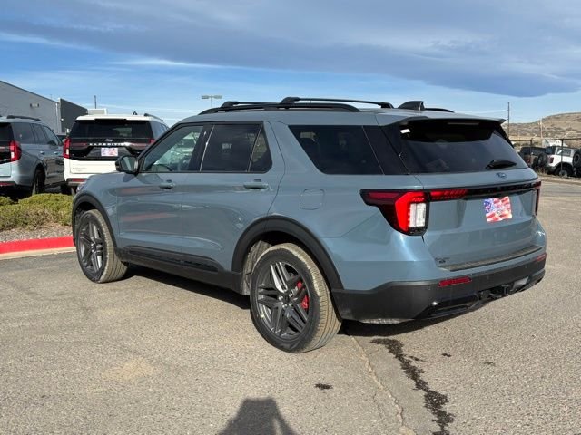 New 2026 Vapor Blue Metallic Ford ST-Line image 3