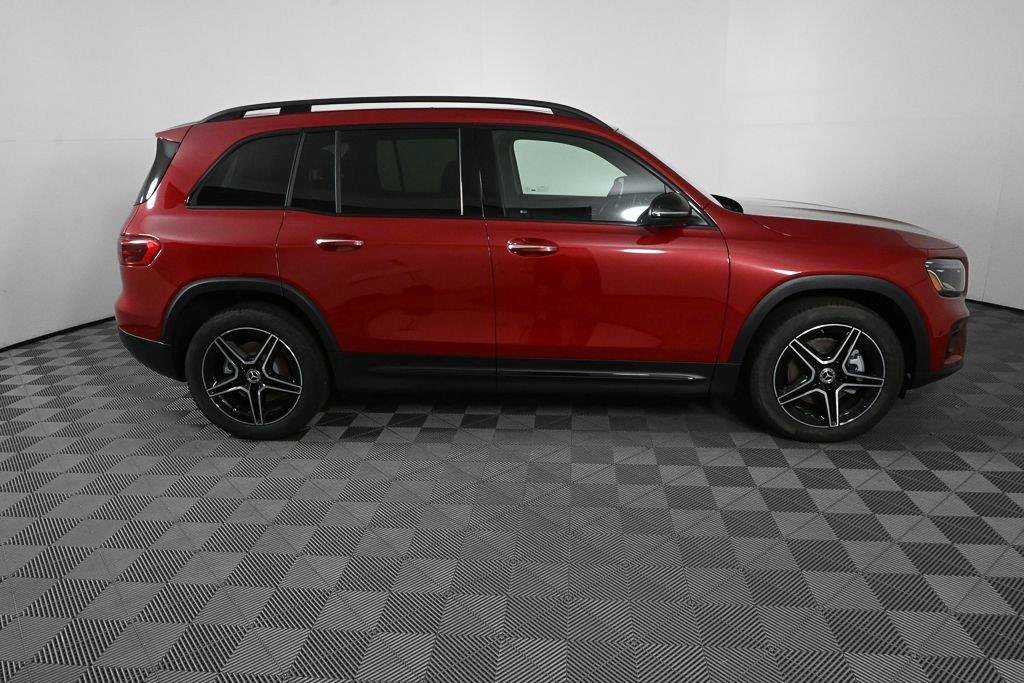 New 2026 MANUFAKTUR Patagonia Red Metallic Mercedes-Benz GLB 250 image 64