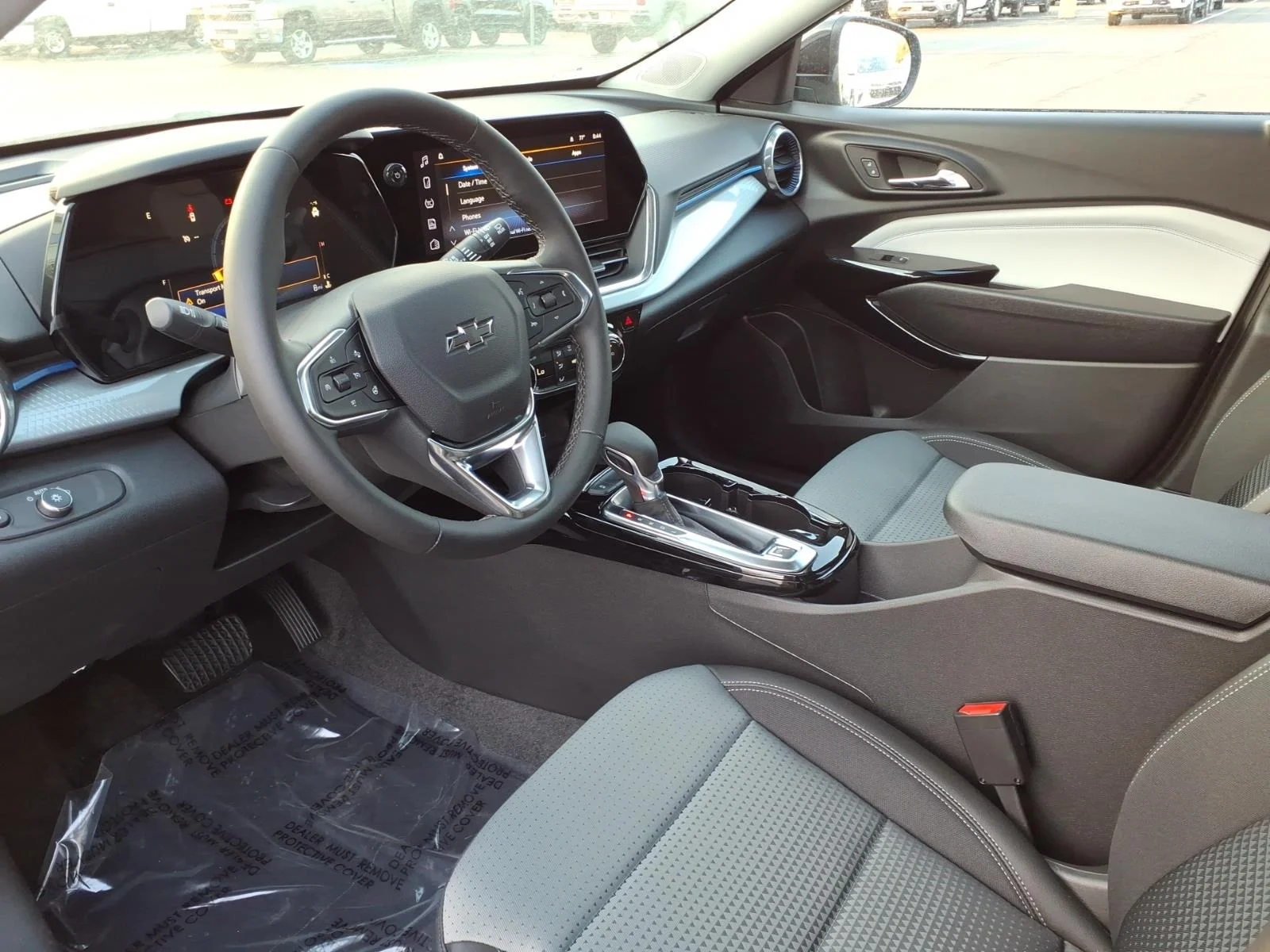 2026 Chevrolet Trax LT - Photo 6