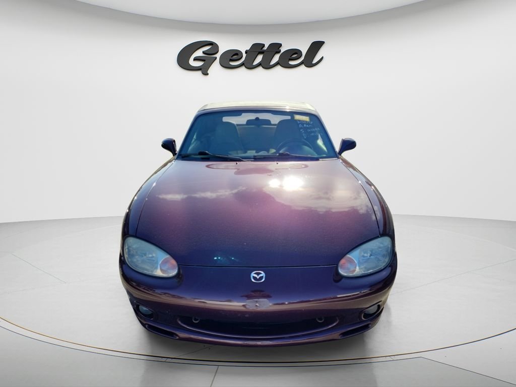 Used 2000 Mazda MX-5 Base with VIN JM1NB3531Y0145628 for sale in Bradenton, FL