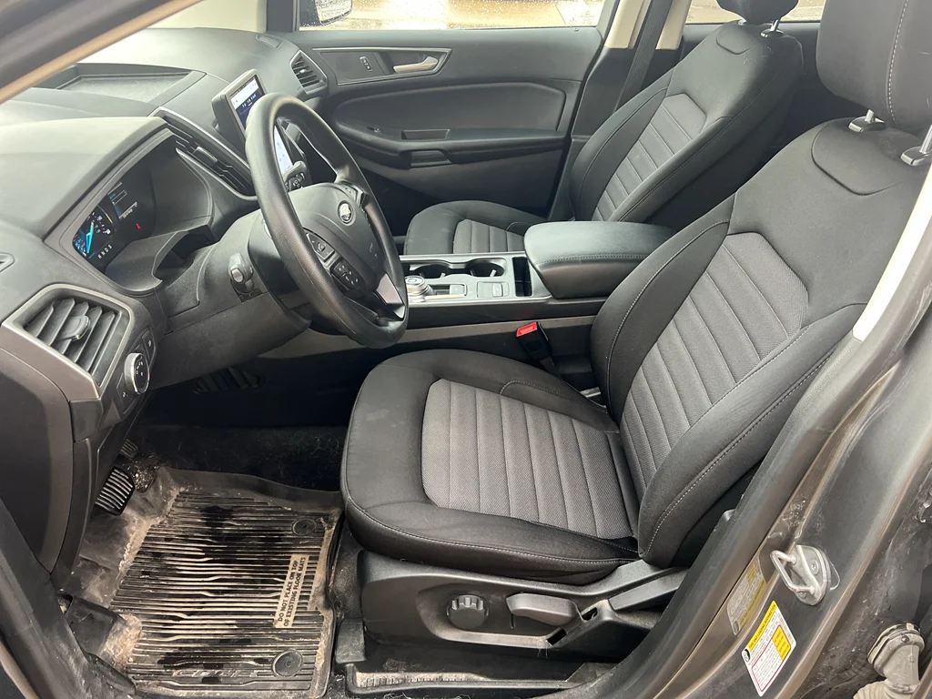 Used 2022 Carbonized Gray Metallic Ford SE image 11