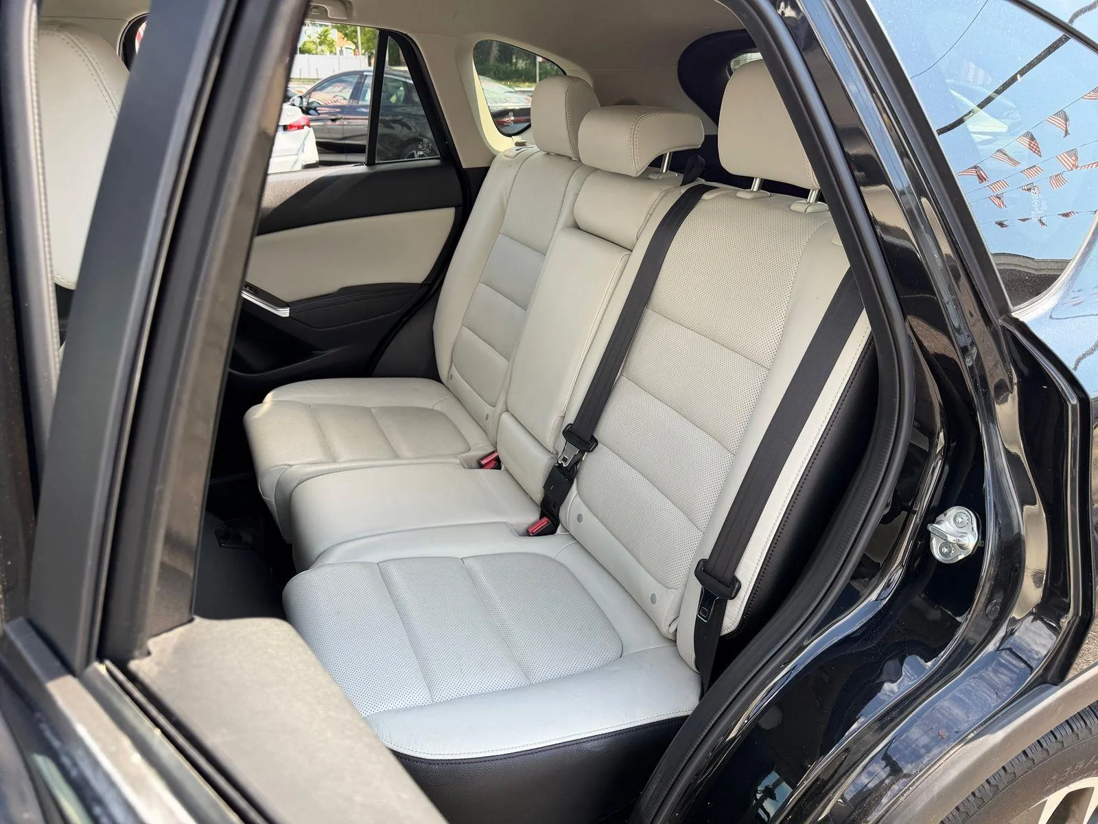 Used 2016 Black Mazda Grand Touring image 14