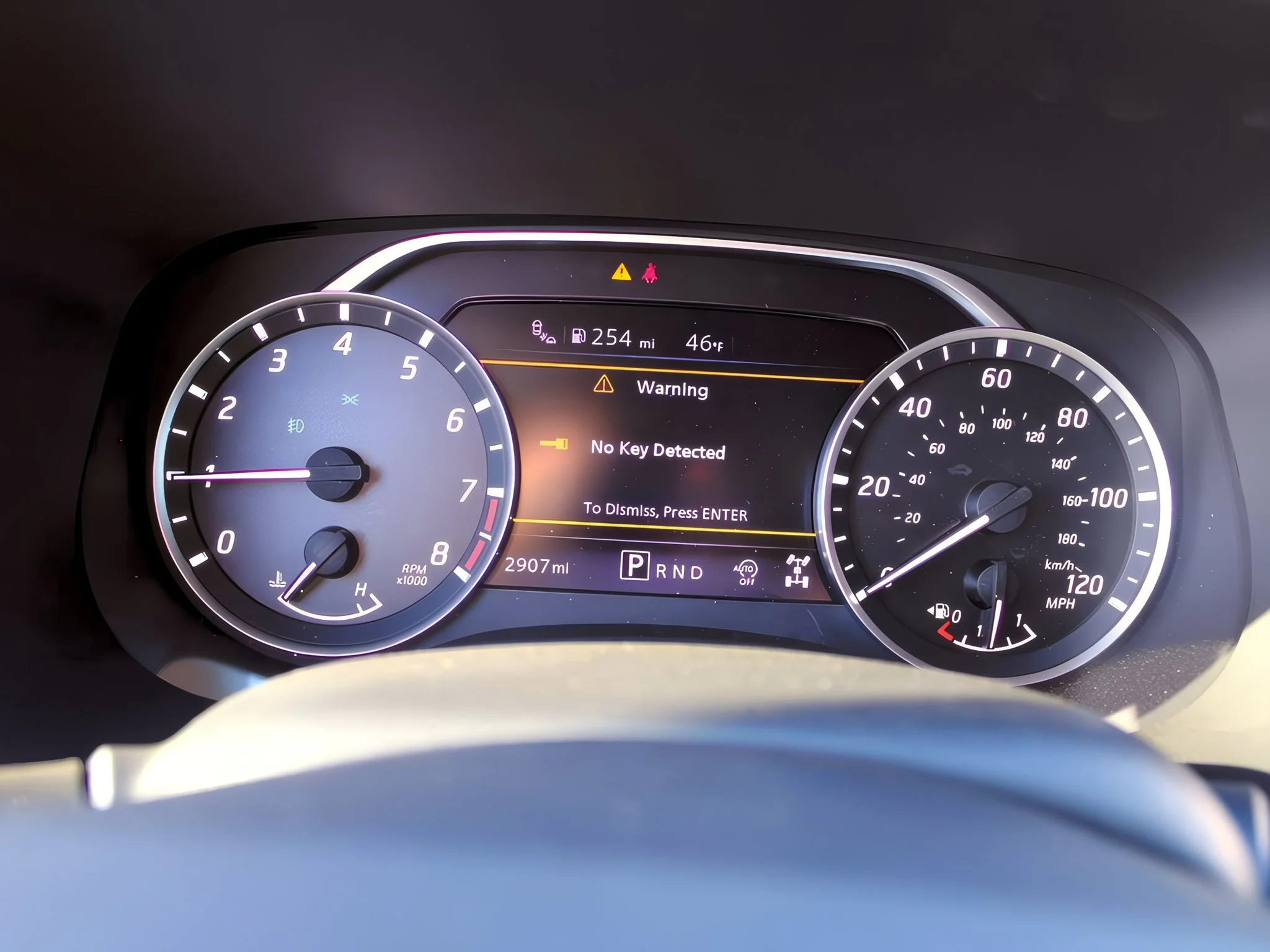 2024 Nissan Frontier SL - Photo 18