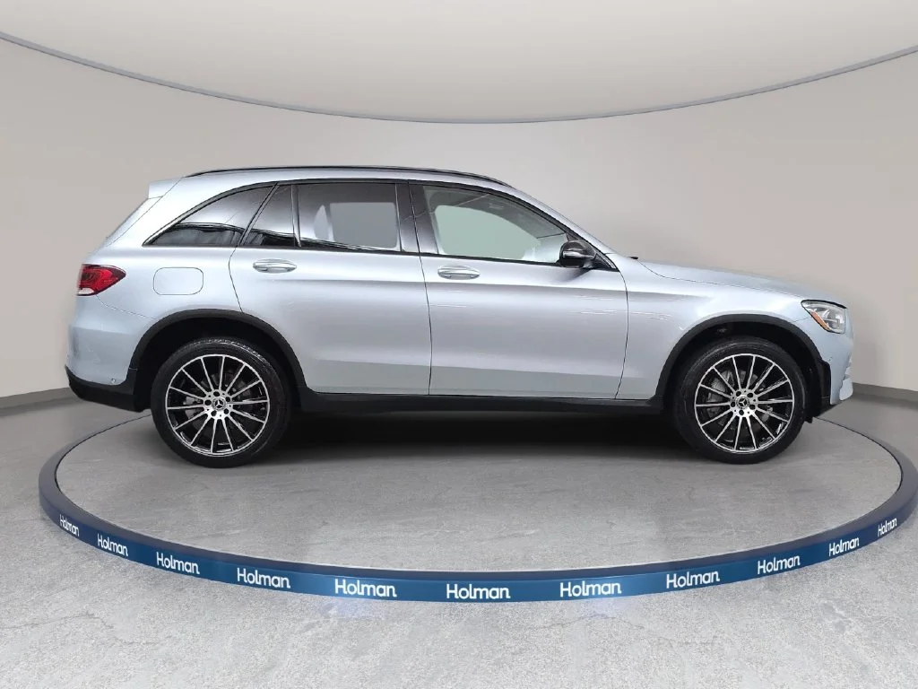 Used 2021 Silver Mercedes-Benz GLC 300 image 5