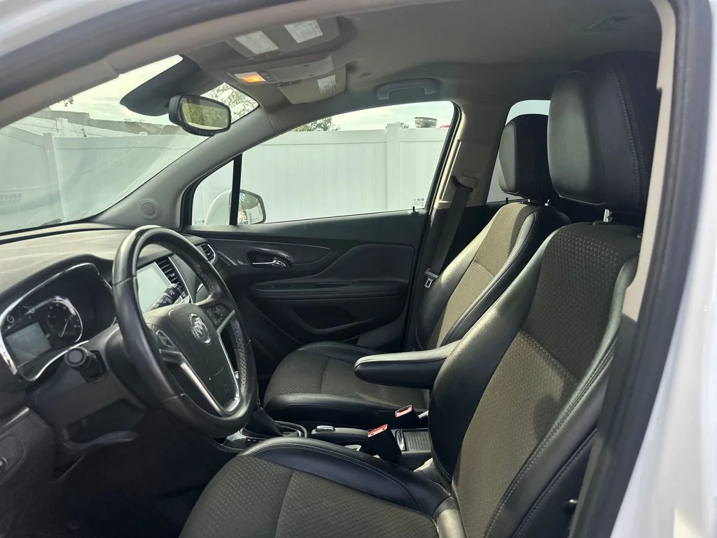 Used 2020 White Buick Preferred image 10