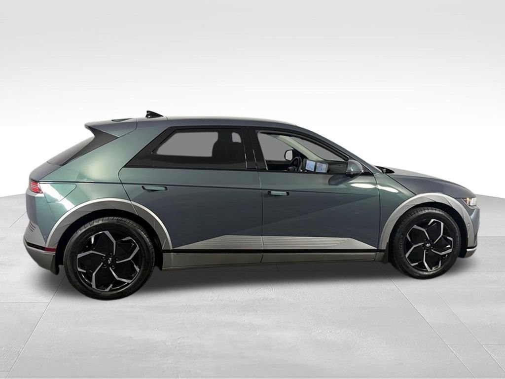 Used 2024 Teal Hyundai Limited image 5