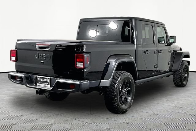 Used 2024 Black Jeep Texas Trail image 6