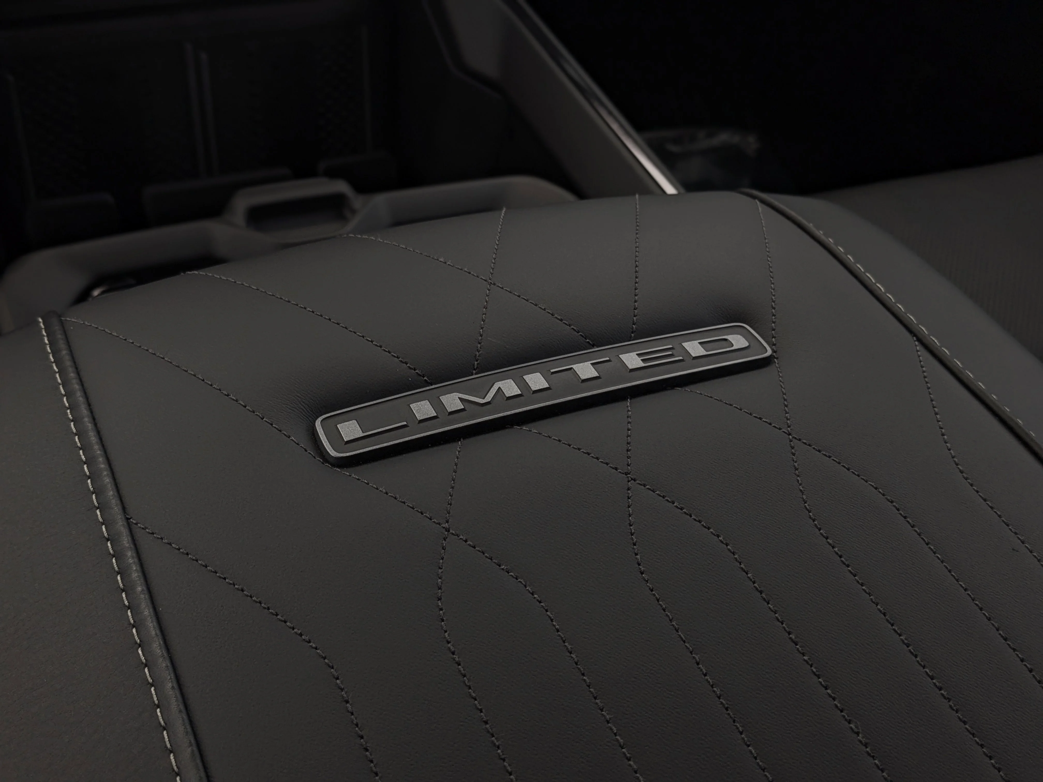 New 2026 Black RAM Limited - - 14.4 Display - Head-Up Display - Surround View Camera - Panoramic Sunroof & More image 26