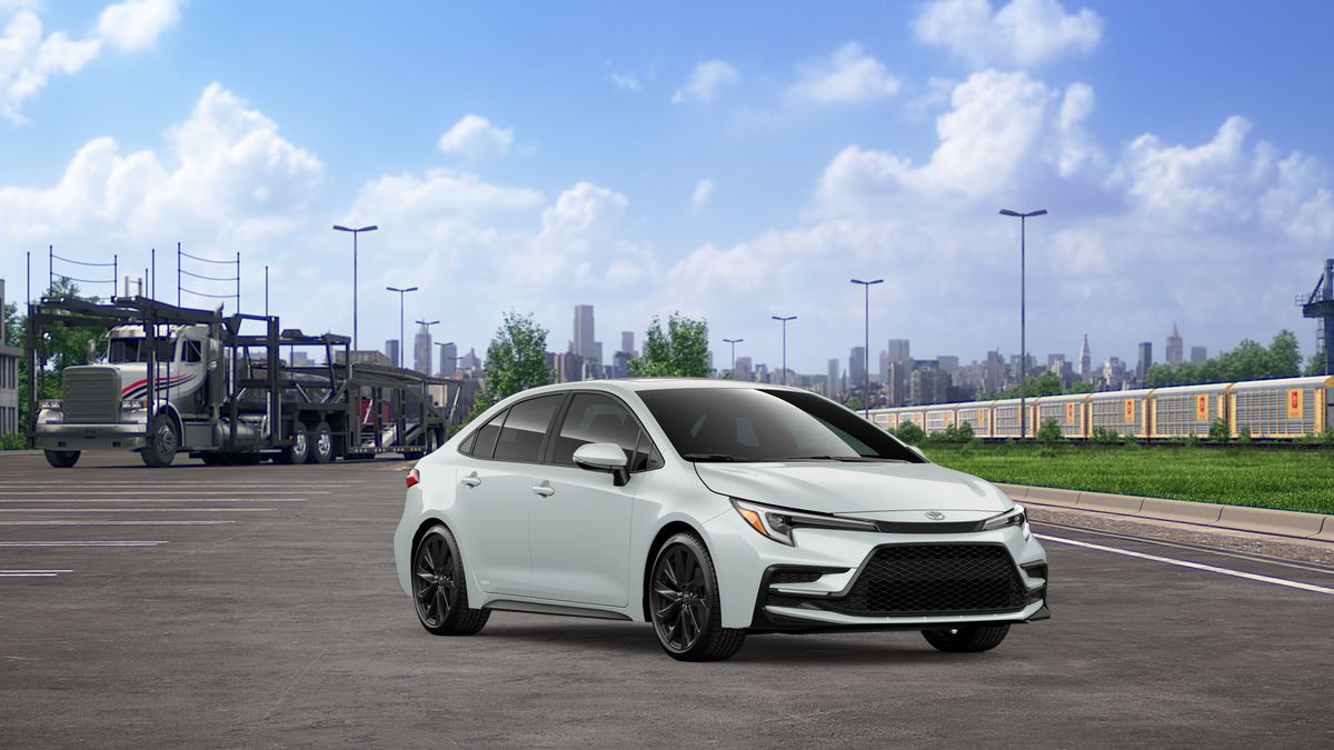 New 2026 Wind Chill Pearl Toyota Hybrid SE image 15