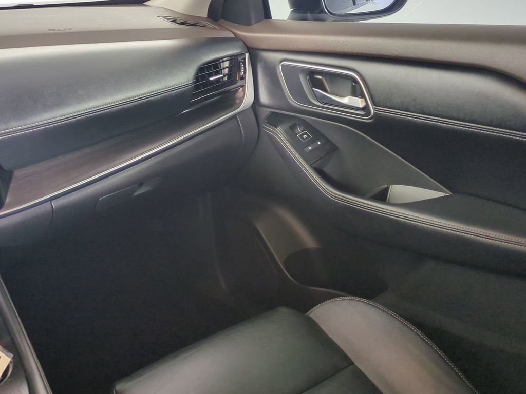 2021 Nissan Rogue SL - Photo 20