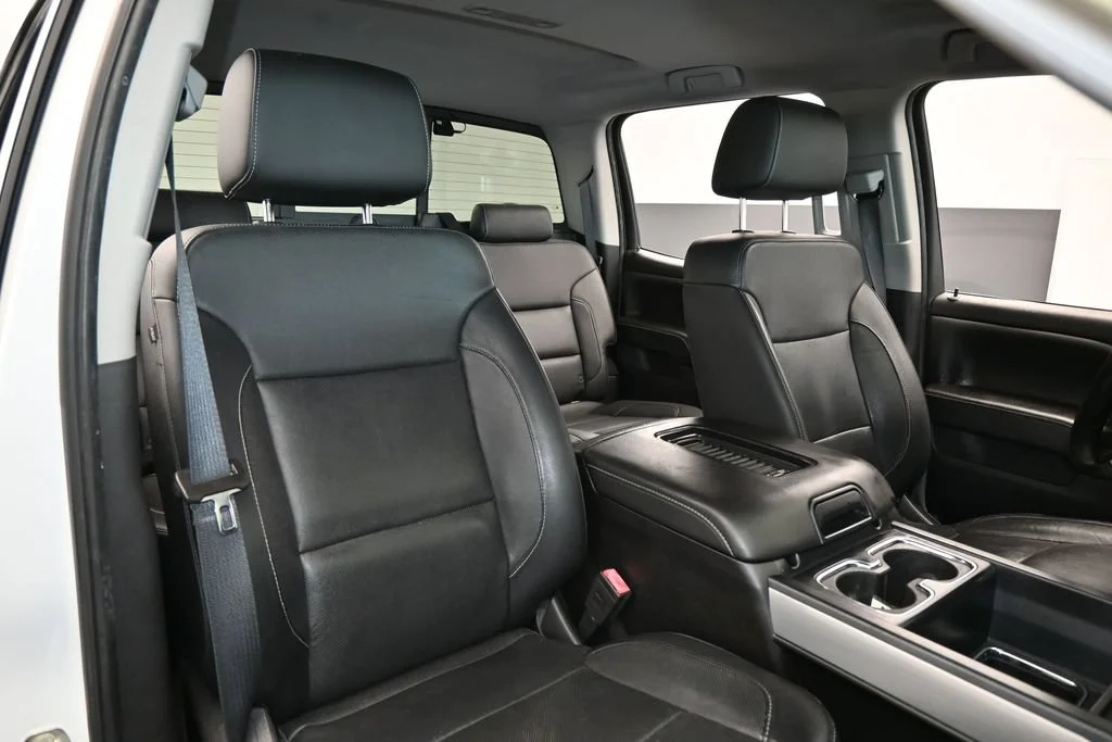 Used 2018 Summit White Chevrolet LTZ image 50