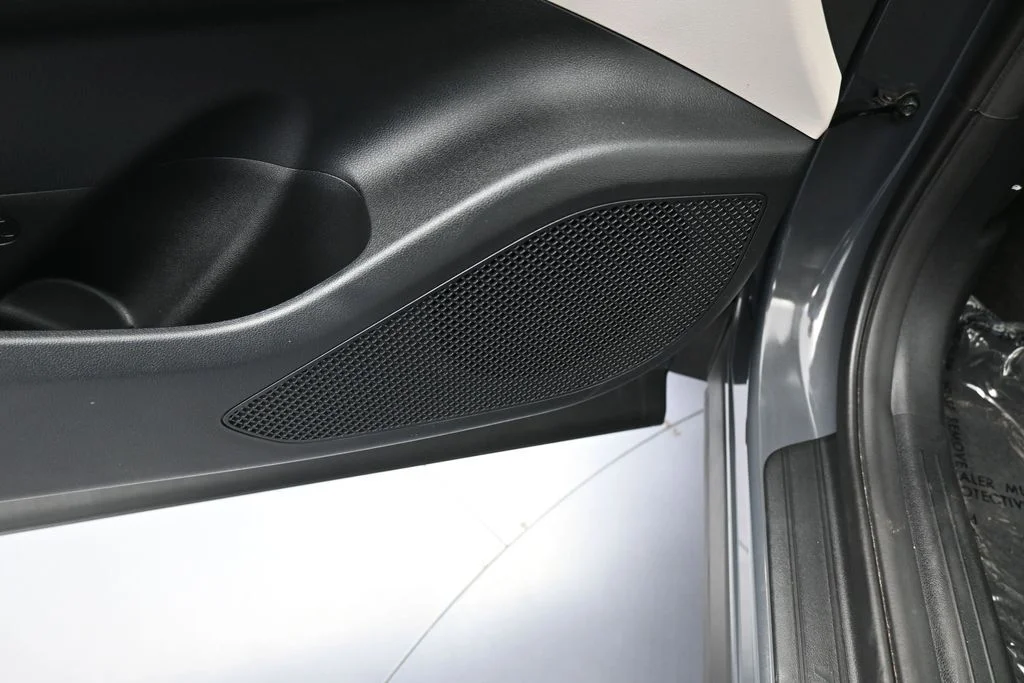 Used 2025 Ecotronic Gray Hyundai SEL Convenience image 14