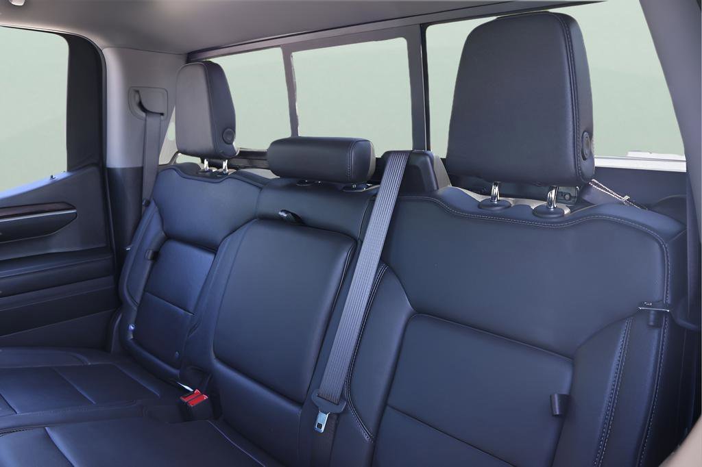 Used 2024 White Frost Tricoat GMC SLT image 16