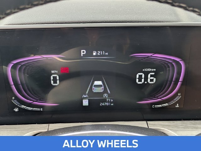 Used 2025 Black Kia EX X-Line image 18