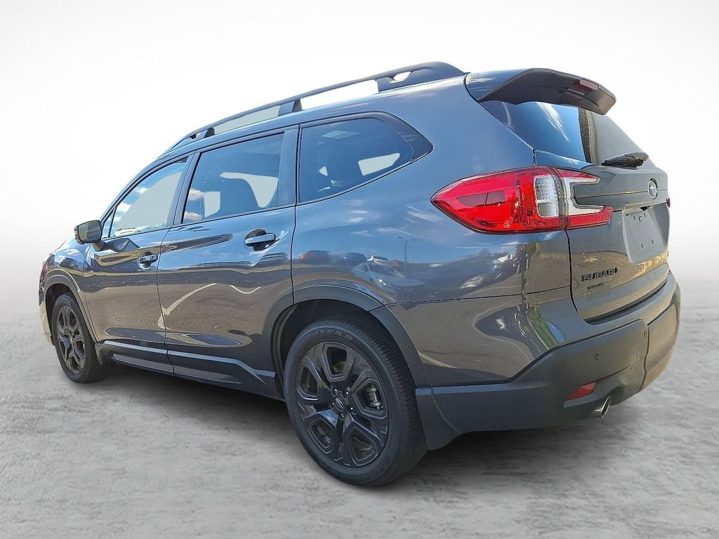 Used 2023 Gray Subaru Onyx Edition image 4