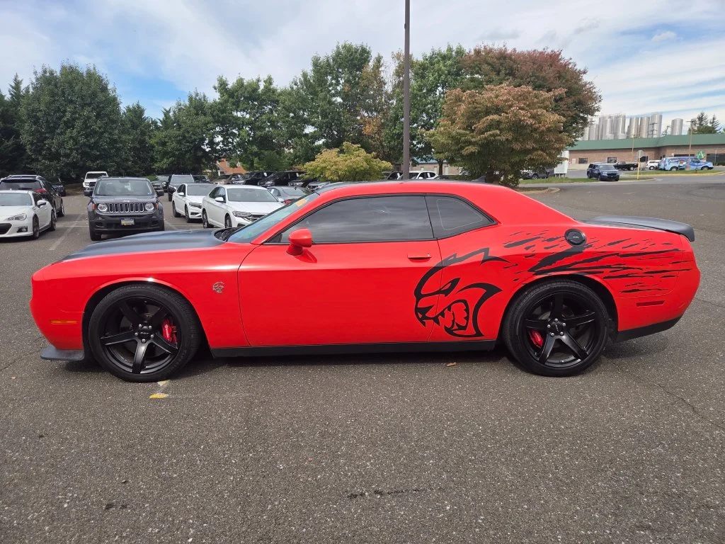 Used 2019 Orange Dodge SRT Hellcat image 4