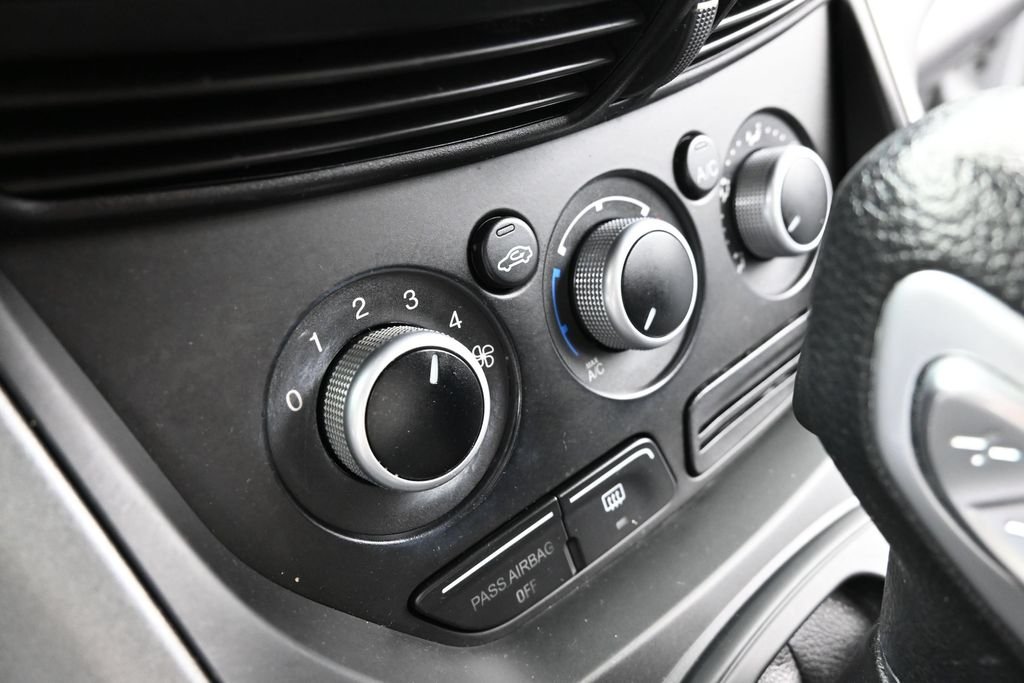 Used 2014 Silver Ford S image 20